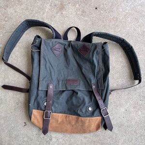 Y2K American Eagle Outfitters canvas and leather backpack